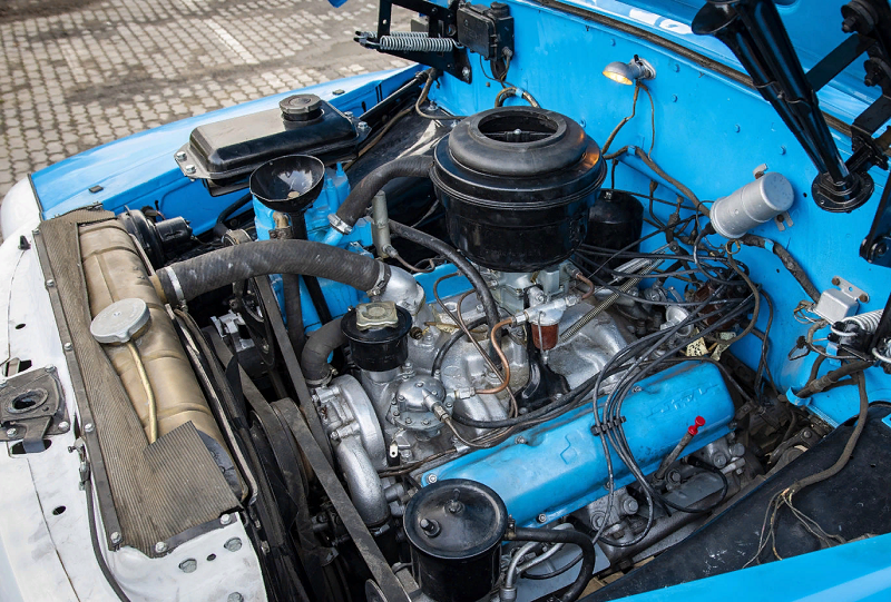 грузовик ЗИЛ-130